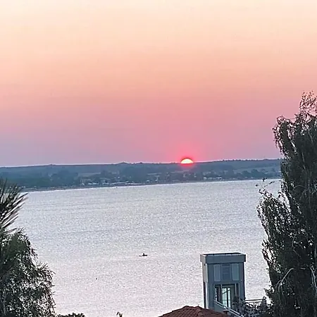Summer Breeze Park Apartment, Santa Marina Village, 4*