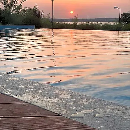 Summer Breeze Park Apartment, Santa Marina Village,